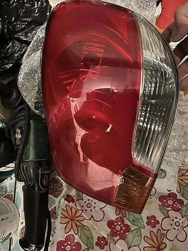 Автохимия: Арткы оң стоп-сигнал Mitsubishi 2005 г., Оригинал, Жапония — 2