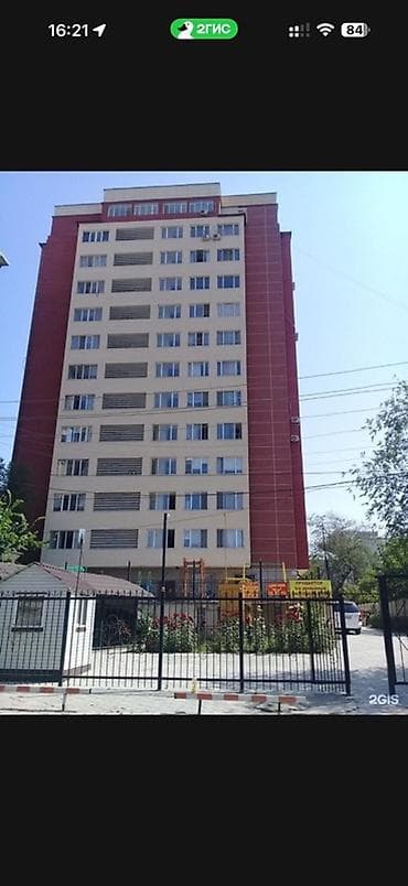 Батирлер: 3 бөлмө, Кыймылсыз мүлк агенттиги, Жаныбарлары жок, 6 айдан баштап, Толугу менен эмереги бар — 8
