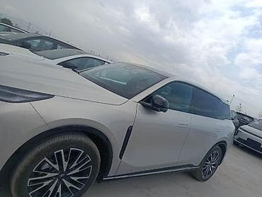 Транспорт: Changan Qiyuan Q05: 2025 г., Электромобиль, Кроссовер — 2