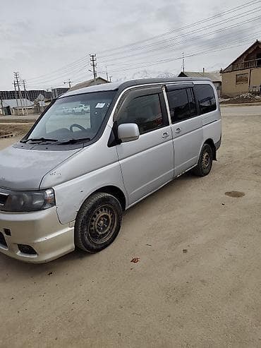 Honda Stepwgn: 2001 г., Автомат, Бензин, Минивэн