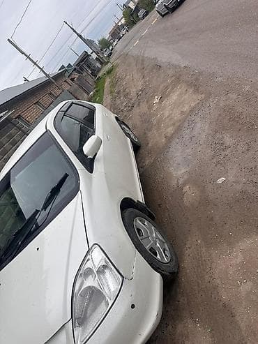 Продажа авто: Honda Civic: 2000 г., 1.7 л, Автомат, Бензин, Хэтчбэк — 4