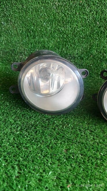 запчасти на тойота сурф в бишкеке: Комплект противотуманных фар Toyota 2008 г., Б/у, Оригинал — 4