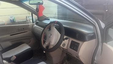 01: Nissan Liberty: 2002 г., 2 л, Автомат, Газ, Минивэн — 7