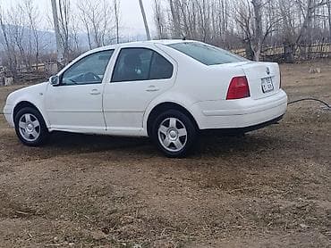 Volkswagen: Volkswagen Bora: 2000 г., 2 л, Механика, Бензин, Седан — 6