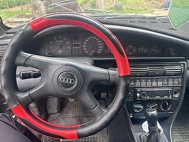 Audi 100: 1992 г., 2.3 л, Механика, Бензин, Седан