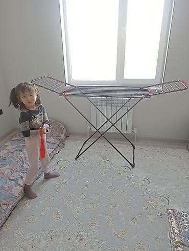 7 местка: Toyota Avensis Verso: 2004 г., 2 л, Ручные, Дизель, Минивэн — 5