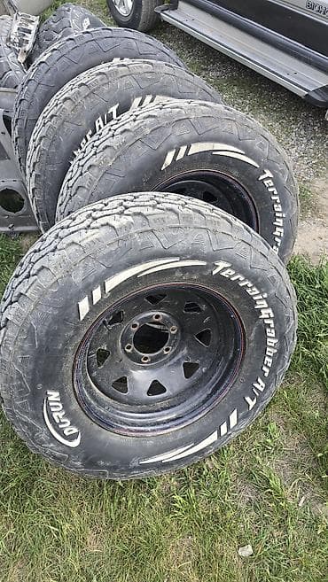 бетонный лотки: Колеса в сборе 285 / 70 / R 17, Всесезонная, Б/у, Комплект, Внедорожные (АТ/МТ), Железные, отверстий - 6 — 1