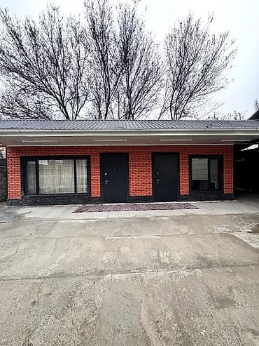 Үйлөрдү ижарага берүү: 📌В центре Сокулука 100 м от трассы продается новый дом. ✅Участок 6.5 — 3