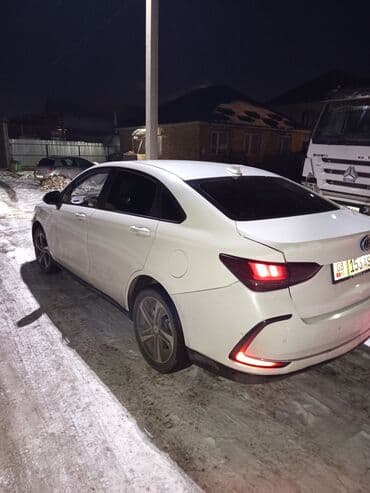 электромобиль byd e5 цена в бишкеке: BAIC EU5 — 8