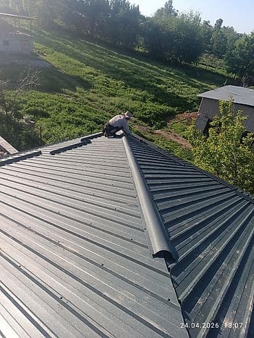 метал угалок: Подшивка потолка и карнизов сайдинг-панелями ПВХ/металл для — 3