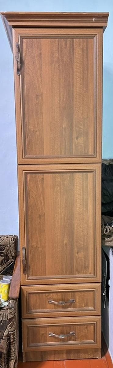 тумба с раковиной в ванную: Шифоньер, шкаф для одежды, Б/у, Прямой, ЛДСП — 1