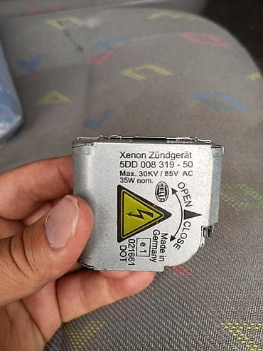 led h7: Ксеноновый блок розжига HELLA + лампа D1S - Оригинальный блок розжига — 1