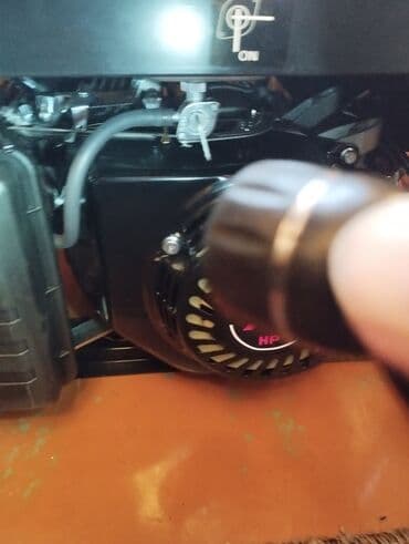 обмен на цивик: Продам новенький бензиновый генератор с воздушным охлаждением "Хонда" — 3