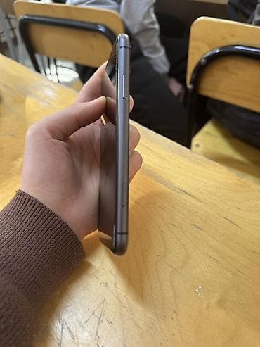 iphone13pro max: IPhone 11, Б/у, 128 ГБ, Черный, Защитное стекло, Чехол, Коробка, 90 % — 4