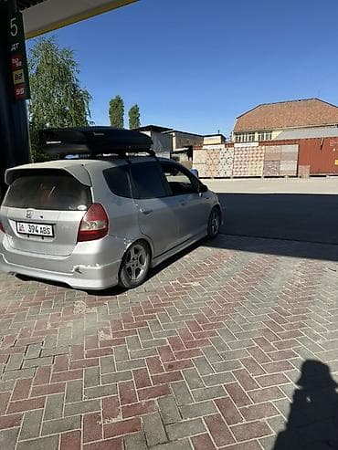 gac aion y: Honda Fit: 2001 г., 1.3 л, Вариатор, Бензин, Хэтчбэк — 2