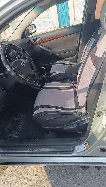 конда: Toyota Avensis: 2004 г., 1.8 л, Ручные, Бензин, Универсал — 7