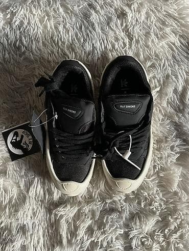 43: Мужские кроссовки, 36.5, 37, 37.5, Adidas, Новый, цвет - Черный — 1