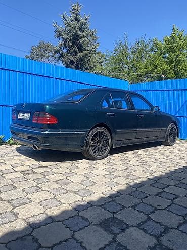 Литые Диски R 18 AMG, Комплект, отверстий - 5, Б/у — 1