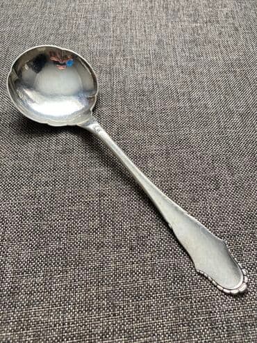 монеты разных стран: Серв. ложка. Серебро. Дания. 1928 г. Апробирована мастером Christian — 1