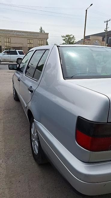 багажник на венто: Volkswagen Vento: 1996 г., 1.8 л, Ручные, Газ, Седан — 4