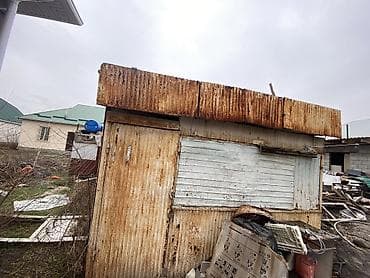 Унаа токтоочу жайлар: Продается комок металлический размеры Длина 3.8м*ширина 2.8м высота — 2