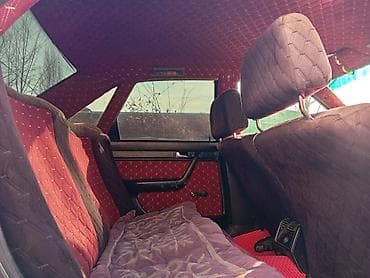 некия 2: Audi 100: 1991 г., Механика, Седан — 7