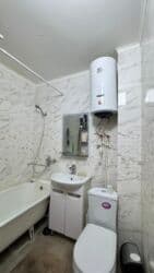 продаю квартиру 1 комн: 1 бөлмө, 35 кв. м, 104-серия, 5 кабат — 7