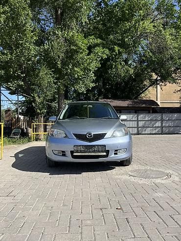 Mazda Demio: 2003 г., 1.3 л, Автомат, Бензин, Хэтчбэк
