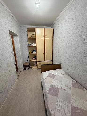 Недвижимость: Продается домв доме 4 комнаты, зал,санузел, кухня, в доме полы — 9