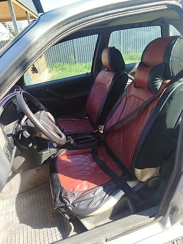 фольксваген: Volkswagen Passat: 1988 г., 1.8 л, Ручные, Бензин, Седан — 6