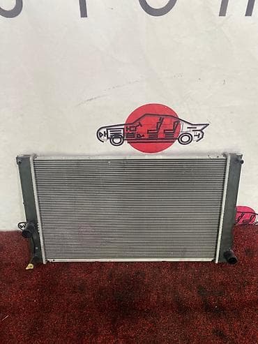 Автокосметика: Основной радиатор TOYOTA PRIUS ZVW30 2ZR 2009 (б/у) — 1