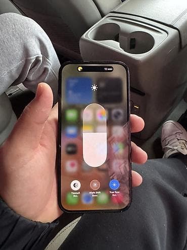 nothing phone: IPhone 14 Pro, Б/у, 256 ГБ, Черный, Защитное стекло, Чехол, 85 % — 4