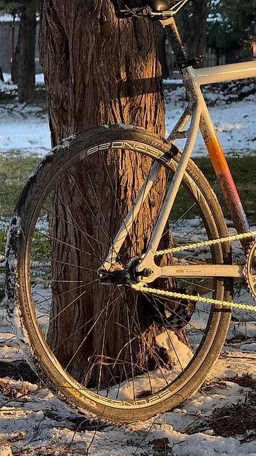 six flags: Городской велосипед, Рама M (156 - 178 см), Б/у — 3