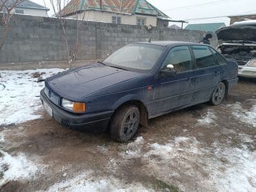 Продажа авто: Volkswagen Passat: 1992 г., 1.8 л, Механика, Бензин, Седан — 9