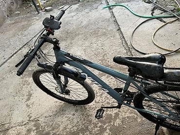 r16 bmw: Подростковый велосипед, Б/у — 1