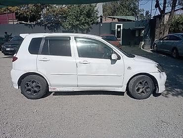 maz: Mazda Demio: 2003 г., 1.5 л, Автомат, Бензин, Хэтчбэк — 4