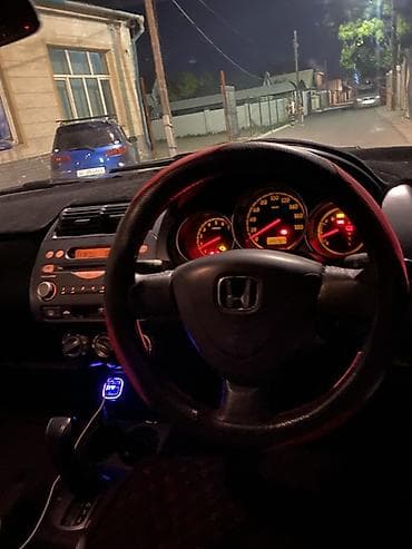 прямоток на фит: Honda Fit: 2001 г., 1.3 л, Автомат, Бензин, Хэтчбэк — 3