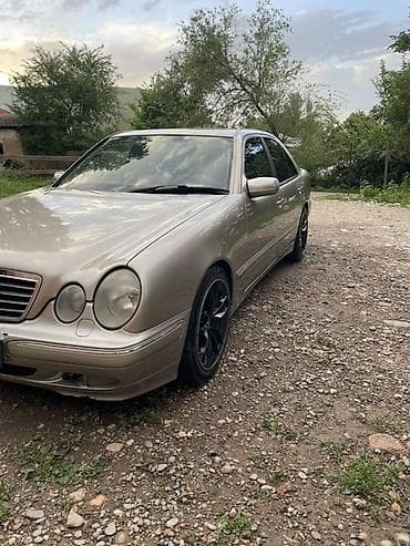v class: Mercedes-Benz E-Class: 2000 г., 2.2 л, Автомат, Дизель, Седан — 3