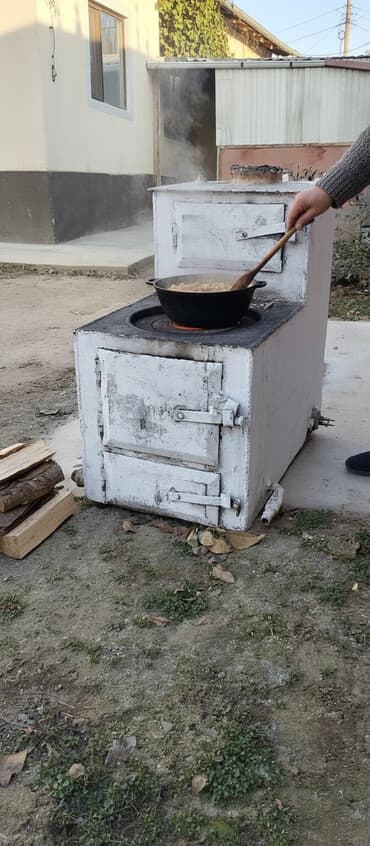 Печь-«буржуйка» с варочной поверхностью - Топка на твердом топливе