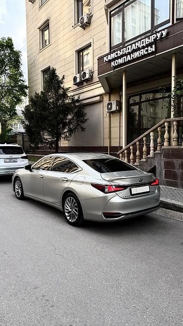 hisense 49: Сдаю Lexus ES, Почасово, Без водителя, | Другие условия — 3