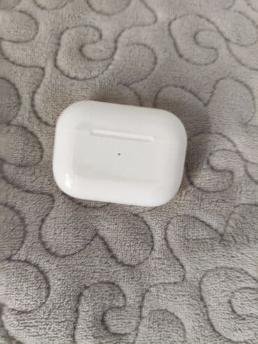 ноутбук в рассрочку без: - Беспроводные наушники-вкладыши с зарядным кейсом. Компактный кейс в — 3