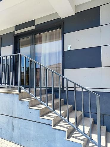 ангилиский квартал 5 ком: 4 комнаты, 70 м², 1 этаж — 5