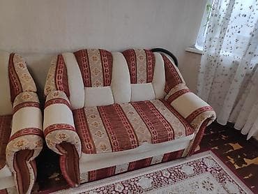 Столы: Прямой диван — 1