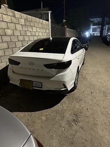 Продажа авто: Hyundai Sonata: 2019 г., Автомат, Газ, Седан — 4