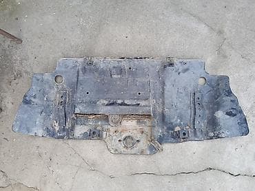 d 4d: Защита днища Комплект Toyota, Б/у, Оригинал — 1