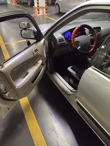 королла 1998: Toyota Corolla: 1998 г., 1.6 л, Автомат, Бензин, Хэтчбэк — 9