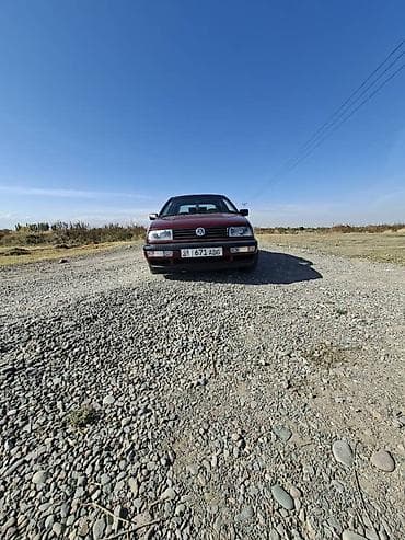 audi r8: Volkswagen Vento: 1992 г., 1.8 л, Механика, Бензин, Седан — 5