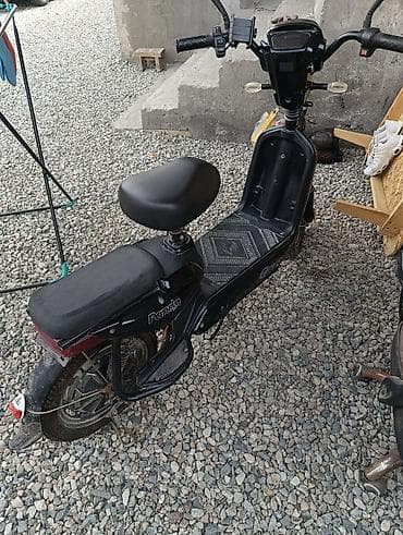 jetour электромобиль: Катался неделю 3 и стоит год всё работает брал за 40000 Электроскутер — 4