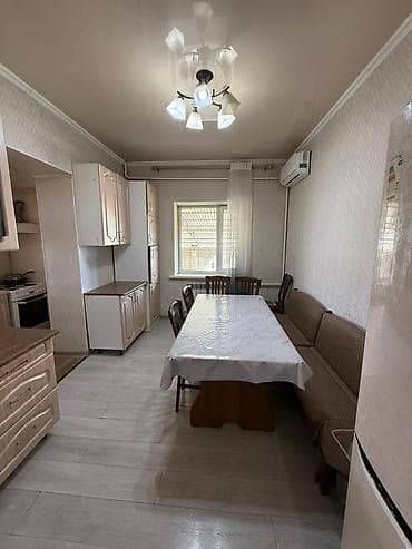 Дома: Срочно продаётся дом в ж/м Ак-Ордо-1 Локация: ул. Ахунбаева / Тагай — 3