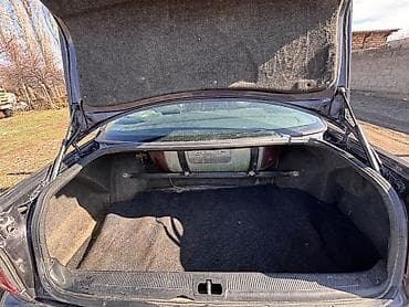 Audi: Audi A6: 1995 г., 2 л, Механика, Газ, Седан — 5